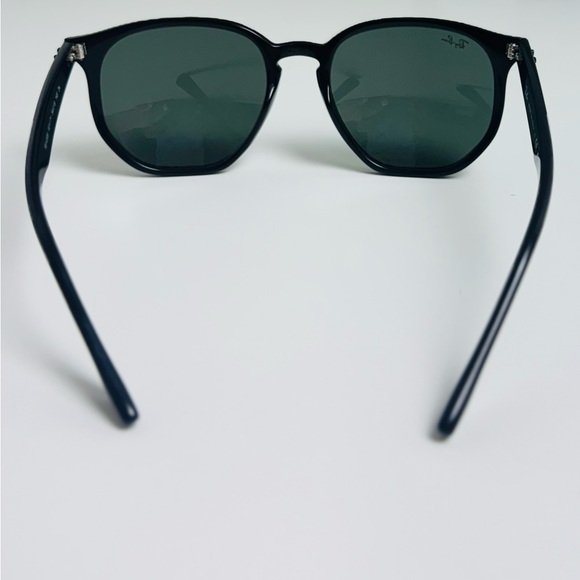 Ray-Ban Black and Green Women\'s Sunglasses main image 6